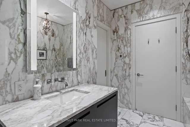 Additional image 21 of 180 University Ave Unit 5707