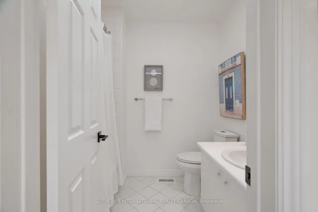 Additional image 36 of 62 Heath St