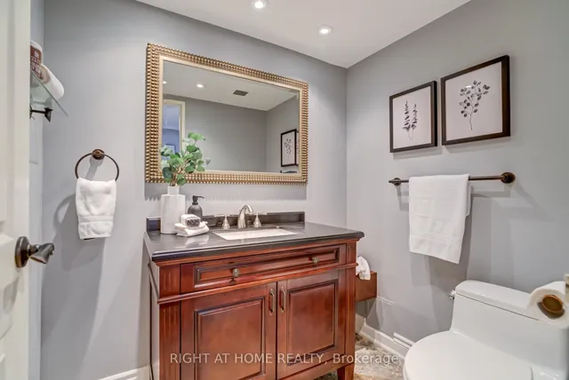 Additional image 24 of 65 Skymark Dr Unit 707