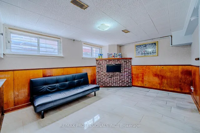 Additional image 29 of 72 Painted Post Dr