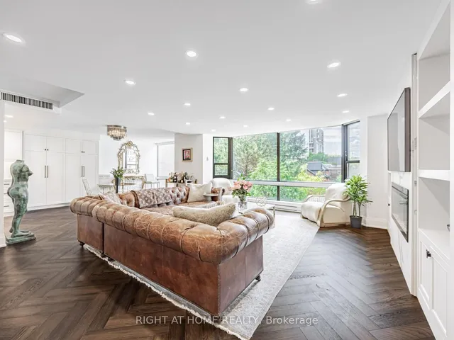 Additional image 15 of 1166 Bay St Unit 401