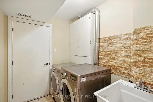 Additional image 28 of 21A Claremore Ave