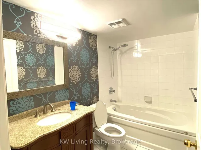 Additional image 13 of 28 Hollywood Ave Unit 411