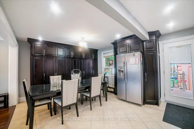 Additional image 8 of 26 Edinborough Crt