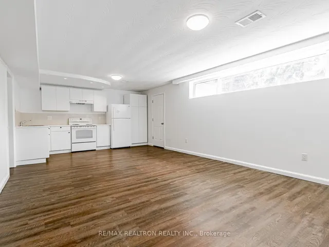 Additional image 22 of 4 Chater Crt