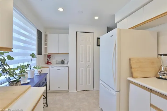 Additional image 19 of 1085 Queens Blvd Unit 13