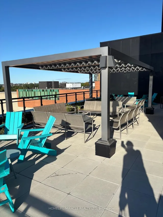 Additional image 38 of 60 Charles St Unit 1001