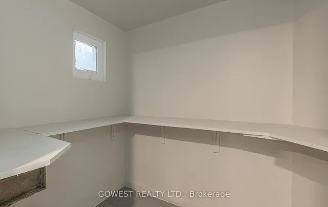 Additional image 34 of 66 Twelfth St