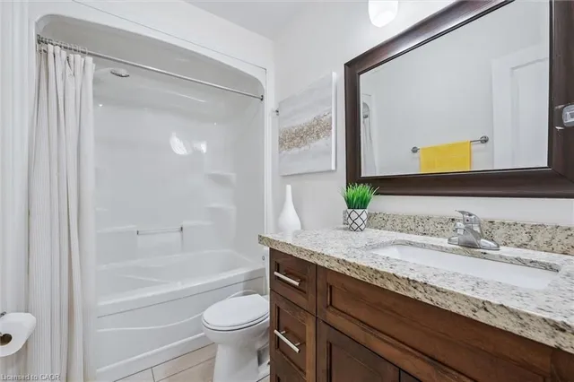 Additional image 19 of 62 Turner Ave