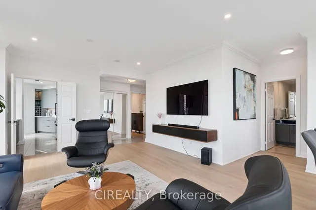 Additional image 5 of 18 Holmes Ave Unit UPH02