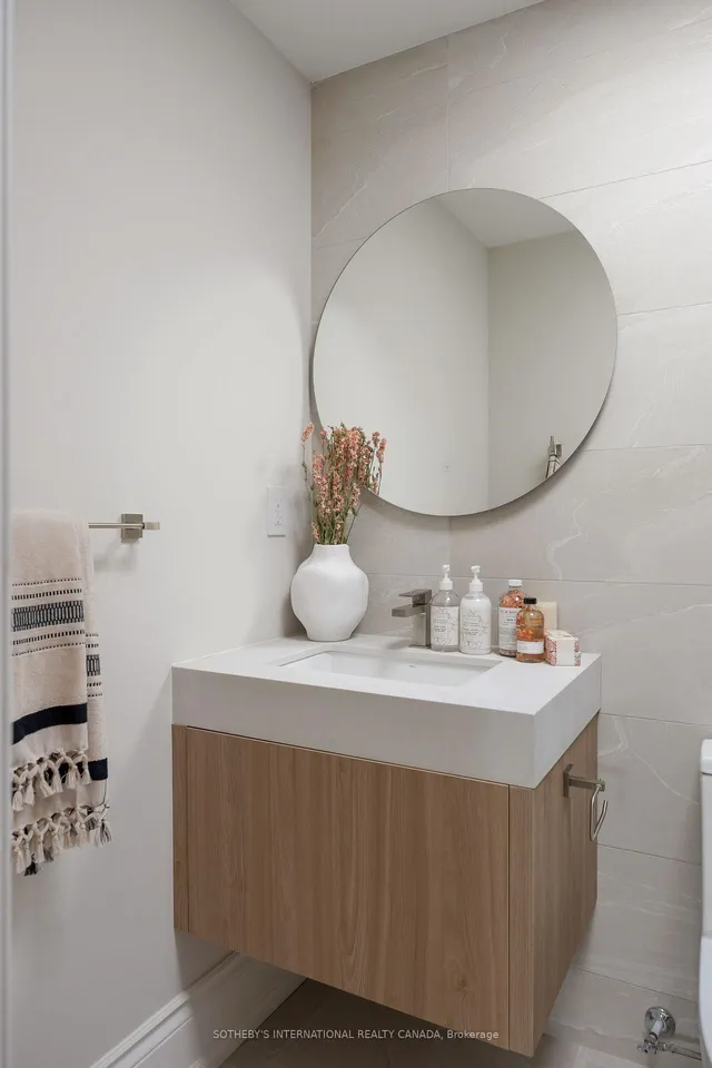 Additional image 37 of 70 Gormley Ave