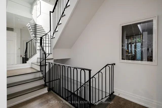 Additional image 13 of 127 Pears Ave