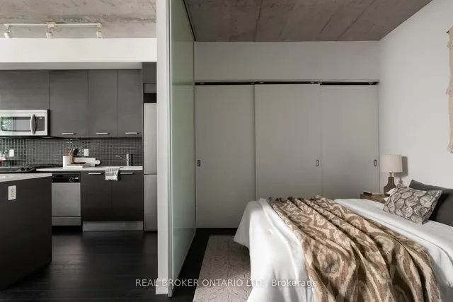 Additional image 12 of 90 Broadview Ave Unit 202