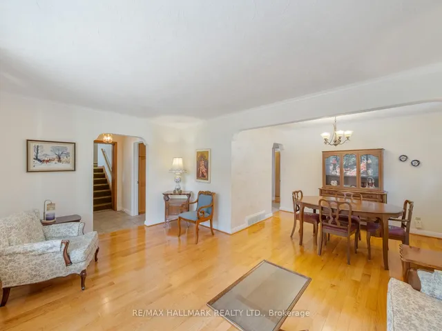 Additional image 10 of 60 Greylawn Cres