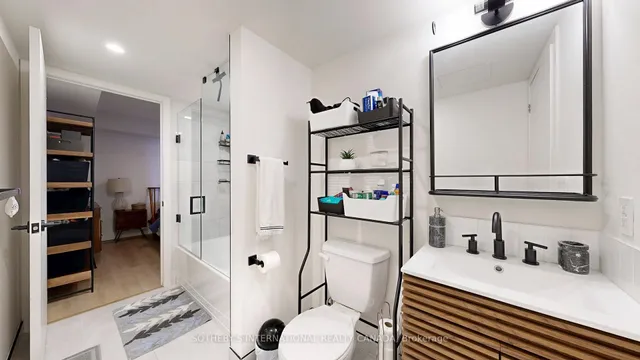 Additional image 15 of 38 Joe Shuster Way Unit 1123