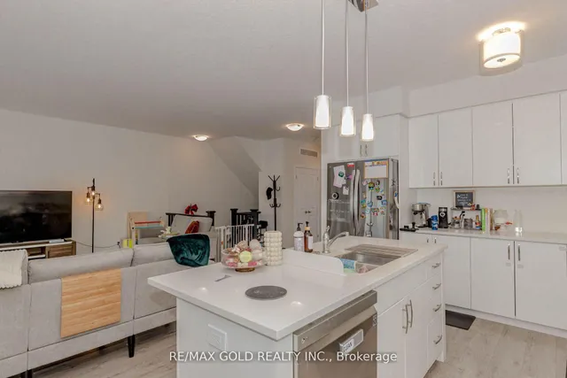 Additional image 10 of 124 Seabrook Dr Unit 3