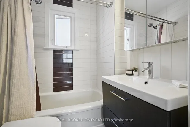 Additional image 17 of 28 Galbraith Ave