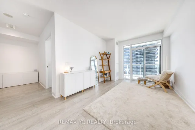 Additional image 13 of 56 Annie Craig Dr Unit 3904