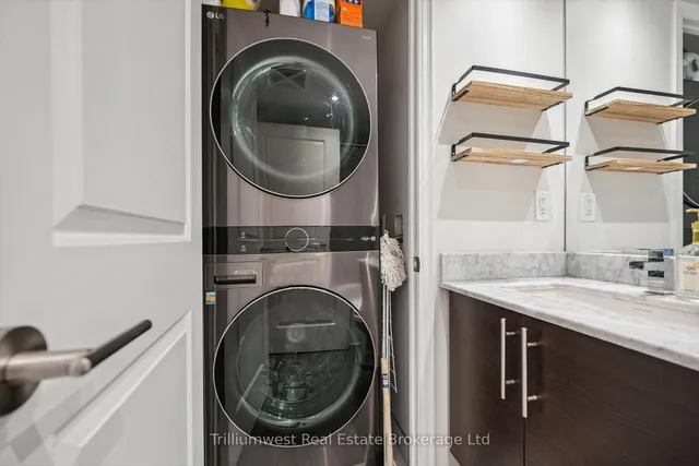 Additional image 16 of 85 East Liberty St Unit 1712