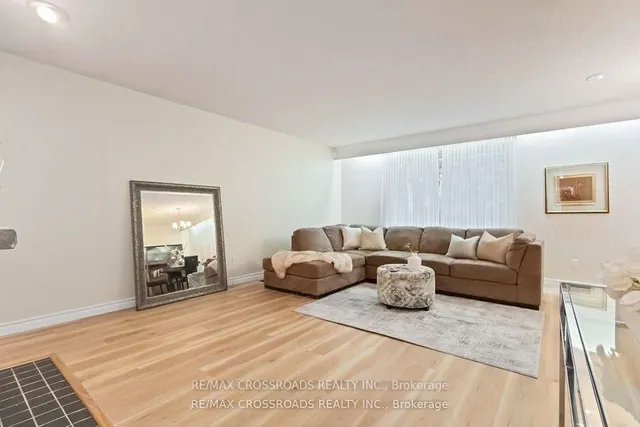 Additional image 4 of 3 Bowater Dr