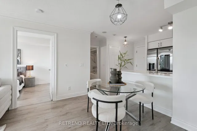 Additional image 19 of 15 Greenview Ave Unit 411