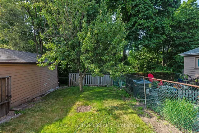 Additional image 22 of 154 Edinborough Crt