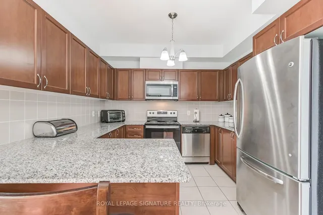 Additional image 16 of 3865 Lake Shore Blvd Unit 320