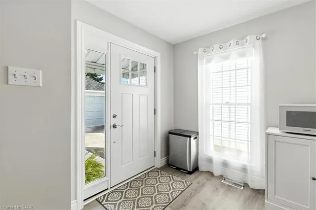 Additional image 18 of 53 Wake Robin Dr