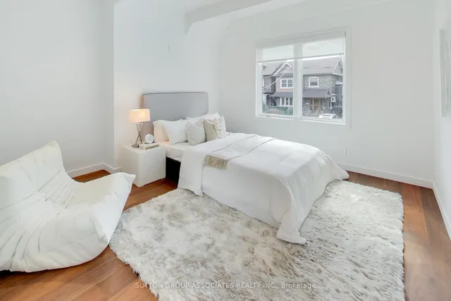 Additional image 30 of 83 Pinewood Ave