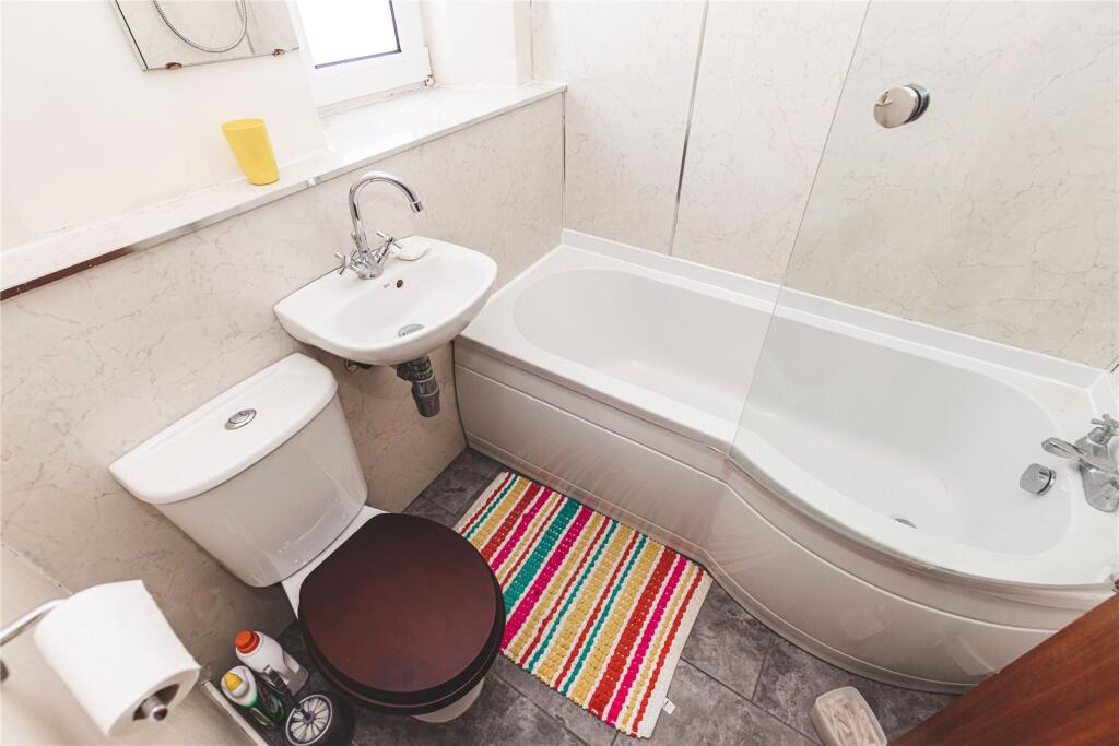 Additional image 11 of Ruthrieston Circle, Aberdeen, AB10