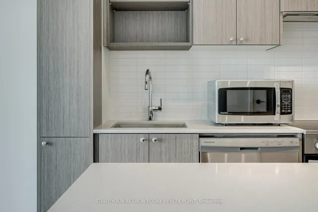 Additional image 10 of 50 George Butchart Dr Unit 502