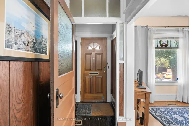 Additional image 6 of 22 Seymour Ave