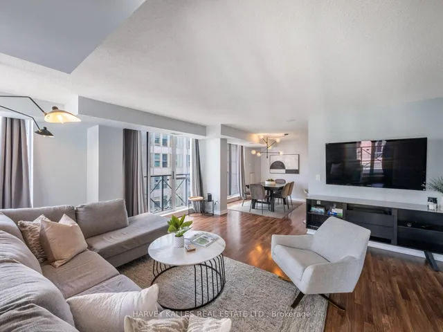 Additional image 14 of 140 Simcoe St Unit 1309