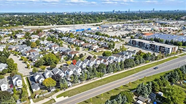 Additional image 44 of 53 Wake Robin Dr