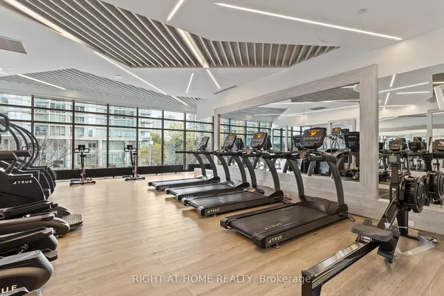 Additional image 41 of 15 Fort York Blvd Unit 3205