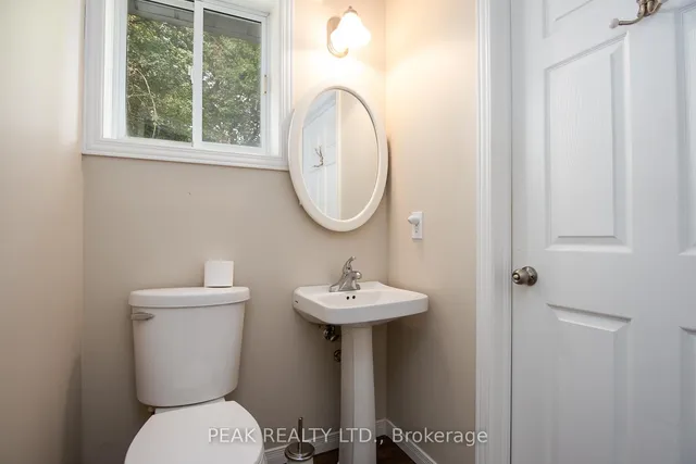 Additional image 19 of 9 Macville Ave