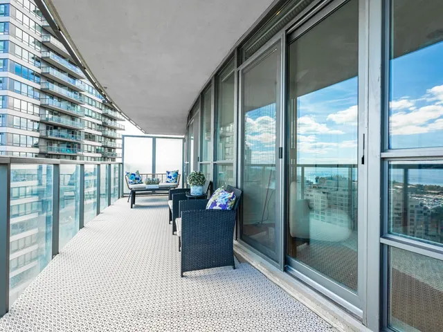 Additional image 29 of 2230 Lake Shore Blvd Unit 2101