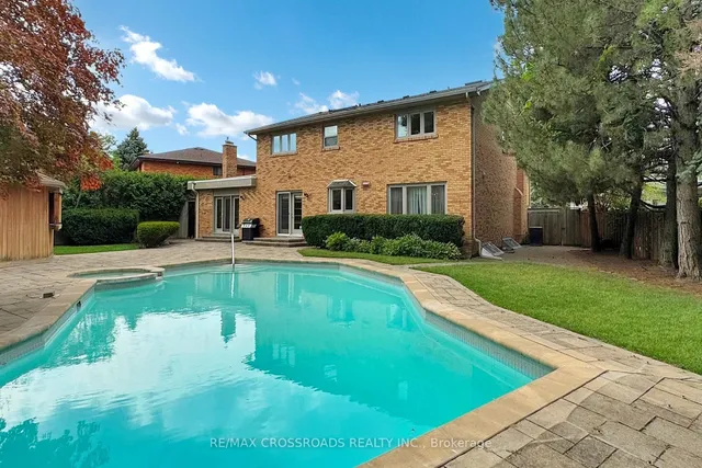 Additional image 38 of 58 Cosmic Dr