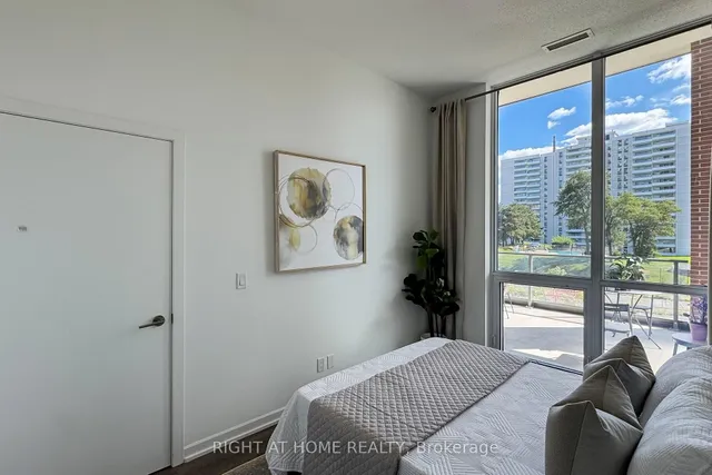 Additional image 22 of 36 Forest Manor Rd Unit 103