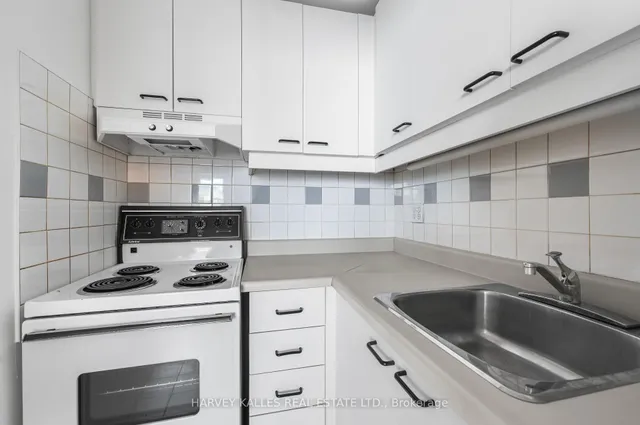 Additional image 16 of 78 Warren Rd Unit 706