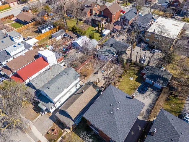 Additional image 45 of 39 Twenty Fourth St