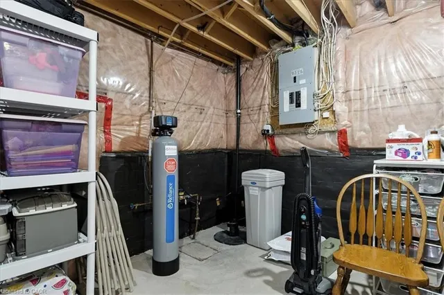 Additional image 33 of 53 Wake Robin Dr