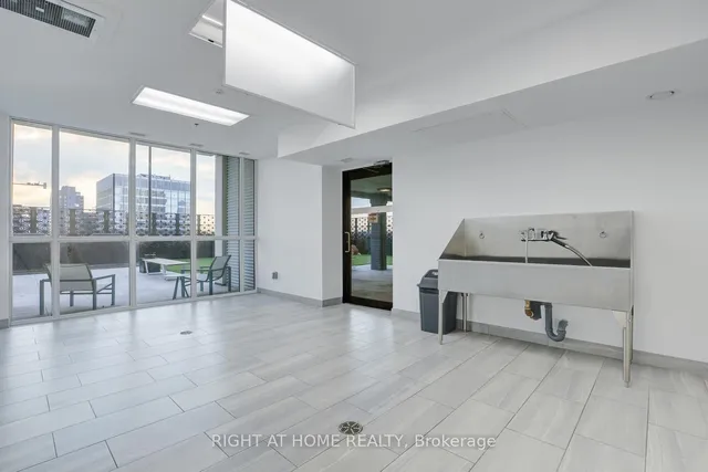 Additional image 41 of 60 Charles St Unit 1804