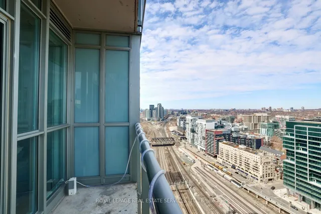 Additional image 17 of 15 Iceboat Terr Unit 3515