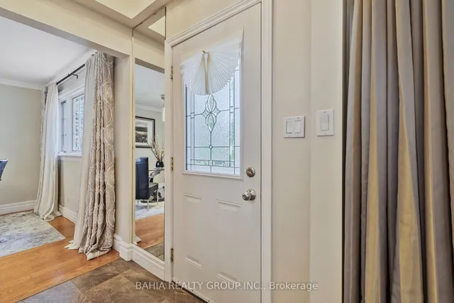 Additional image 10 of 52 Orchard Park Dr