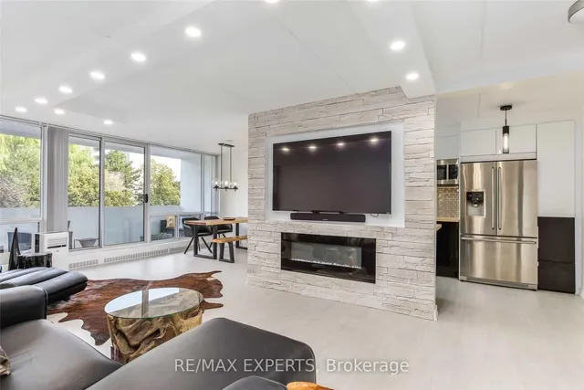 Property image for 2 Glamorgan Ave Unit 306