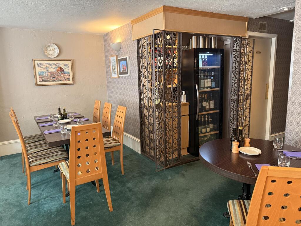Additional image 7 of Poldino's Ristorante Pizzeria, 7 Little Belmont Street, Aberdeen, AB10 1JG