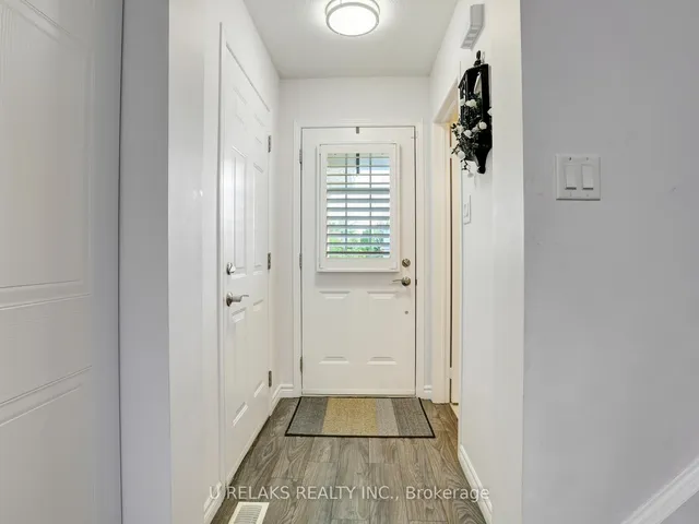 Additional image 4 of 209 Briarmeadow Dr