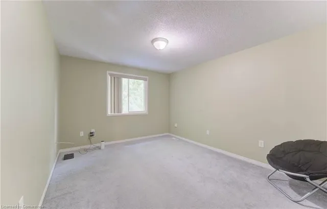 Additional image 20 of 916 Veronica Crt