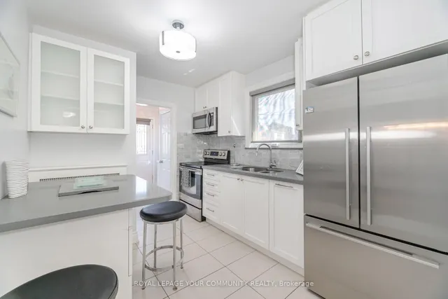 Additional image 17 of 185 Dunraven Dr